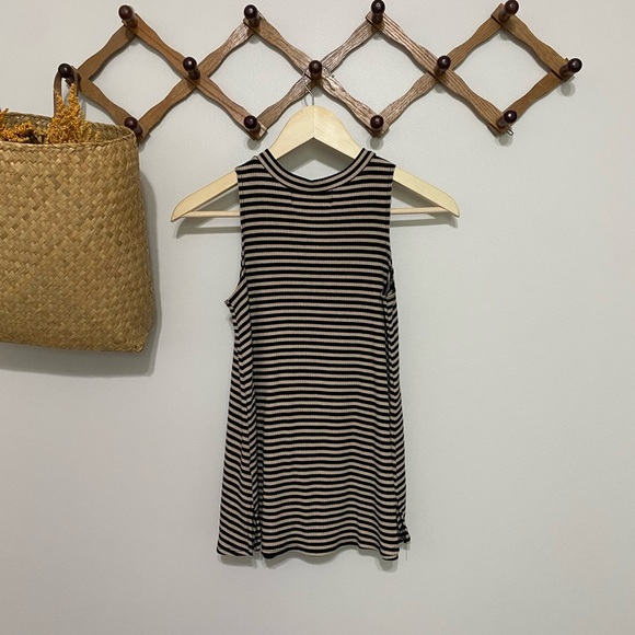 Anthropologie Puella Black and Cream Striped Sleeveless Top - Picture 3 of 4